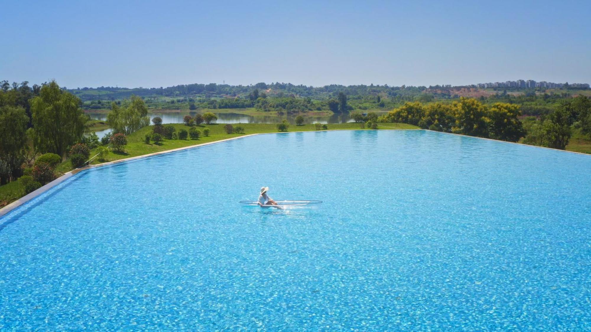 Intercontinental Heilong Lake, An Ihg Hotel Meishan  Exterior photo